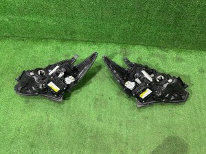 ไฟหน้า ксенон TOYOTA PRIUS OEM 8114547381 8118547381 ZVW30 2012