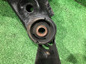 リアメンバー SUBARU LEGACY OEM 20152AE000 BH5 2000 EJ206 AT