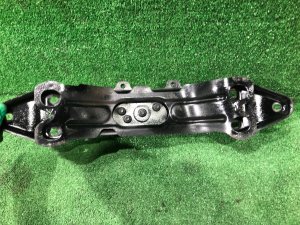 คานรองเกียร์ SUBARU LEGACY OEM 41011AE000 41022AE120 BH5 2000 EJ206 AT