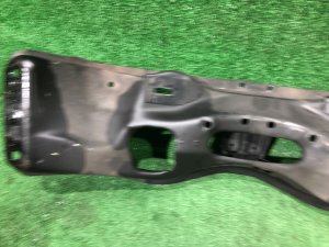 Travessa dianteira SUBARU LEGACY OEM 20100AC021 BH5 2000 EJ206 AT