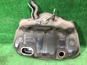 ถังน้ำมัน SUBARU LEGACY OEM 42012AE010 BH5 2000 EJ206 AT