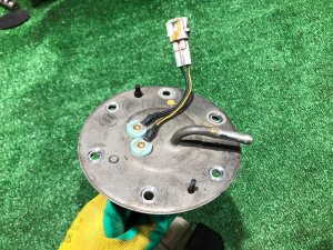 Sensor do nível de combustível SUBARU LEGACY OEM 42081AE010 BH5 2000 EJ206 AT