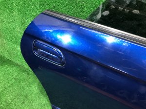 Puerta trasera derecha SUBARU LEGACY OEM 60400AE400 BH5 2000 BLUE 95H
