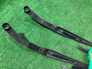 ใบปัดน้ำฝน SUBARU LEGACY OEM 86532AE000 86532AE010 BH5 2000