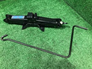 แม่แรง SUBARU LEGACY OEM 97030FA070 BH5 2000