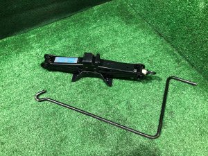 แม่แรง SUBARU LEGACY OEM 97030FA070 BH5 2000