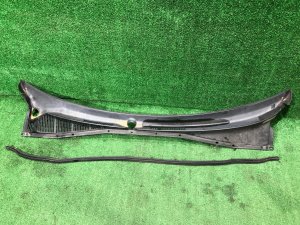 แผงคาวล์ใต้กระจกหน้า целая резинка 91411AE000 SUBARU LEGACY