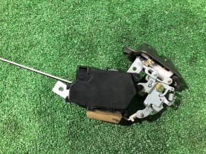 Tailgate lock SUBARU LEGACY OEM 60319FA200 BH5 2000 BLUE 95H