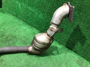 Катализатор Выпускной коллектор SUBARU LEGACY OEM 44102AE030 44102AC090 BH5 2000 EJ206 AT
