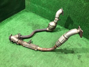 แคทาลิติก Выпускной коллектор 44102AE030 44102AC090 SUBARU LEGACY