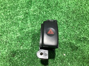 สวิตช์ไฟฉุกเฉิน 83037AE000 SUBARU LEGACY