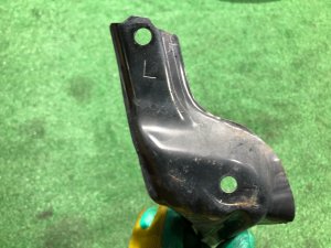 左前保险杠支架 SUBARU LEGACY OEM 57707AE130 BH5 2000 BLUE 95H
