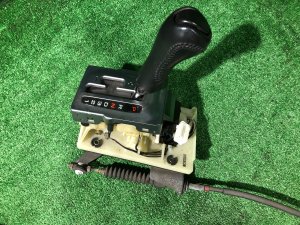 自动挡换挡机构 SUBARU LEGACY OEM 35111AE020 35126AE020 BH5 2000