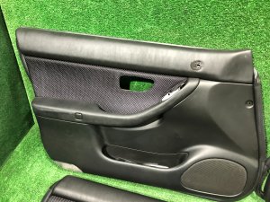 Обшивка дверей SUBARU LEGACY OEM 94210AE660ML 94210AE670ML BH5 2000 BLUE 95H
