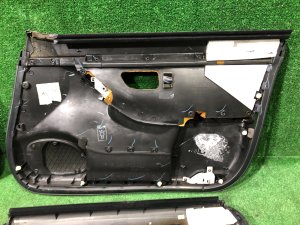Обшивка дверей SUBARU LEGACY OEM 94210AE660ML 94210AE670ML BH5 2000 BLUE 95H