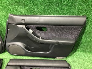 Обшивка дверей SUBARU LEGACY OEM 94210AE660ML 94210AE670ML BH5 2000 BLUE 95H
