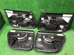 Обшивка дверей SUBARU LEGACY OEM 94210AE660ML 94210AE670ML BH5 2000 BLUE 95H