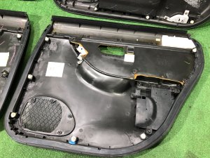 Обшивка дверей SUBARU LEGACY OEM 94210AE660ML 94210AE670ML BH5 2000 BLUE 95H