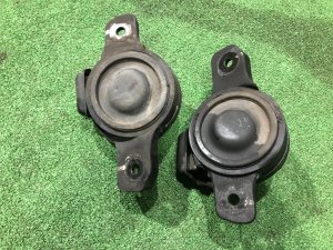 ยางแท่นเครื่อง 41022AE000 41022AE010 SUBARU LEGACY