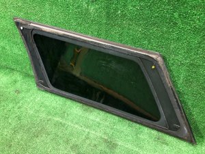 กระจกท้ายขวา целый молдинг SUBARU LEGACY OEM 65210AE040NB BH5 2000