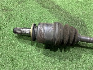 Palier trasero SUBARU LEGACY LANCASTER OEM 28421AE051 28421AE061 BHE 2002 EZ30 AT