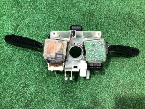 Mando de columna de dirección оптитрон SUBARU LEGACY LANCASTER OEM 83115AE010 83114AE090 BHE BH9 BH5 BE5 BE9 BEE 2002 EZ30