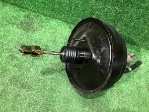 制动总泵 SUBARU LEGACY LANCASTER OEM 26401AE000 26402AE400 BHE BEE 2002 EZ30