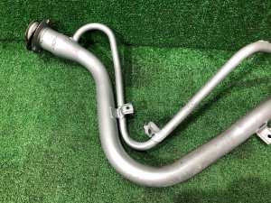คอถังน้ำมัน SUBARU LEGACY LANCASTER OEM 42066AE100 BHE BH9 BH5 BE BE9 BE5 BEE 2002 SILVER/GREY 1U2