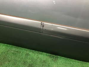 右フロントドア SUBARU LEGACY LANCASTER OEM 60009AE040 BHE BH9 2002 SILVER/GREY 1U2