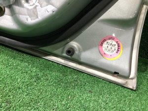 右フロントドア SUBARU LEGACY LANCASTER OEM 60009AE040 BHE BH9 2002 SILVER/GREY 1U2
