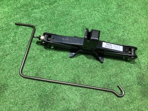 แม่แรง высокий 97030AC061 SUBARU LEGACY LANCASTER