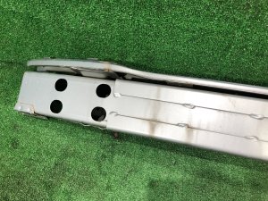 Refuerzo del parachoques delantero SUBARU LEGACY LANCASTER OEM 57711AE340 BHE BH9 2002