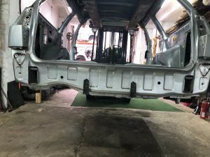 Задняя часть Rear Cut SUBARU LEGACY LANCASTER OEM 51410AE160 51410AE170 52122AE100 BHE BH9 2002 SILVER/GREY 1U2