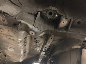 Задняя часть Rear Cut SUBARU LEGACY LANCASTER OEM 51410AE160 51410AE170 52122AE100 BHE BH9 2002 SILVER/GREY 1U2