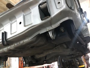Задняя часть Rear Cut SUBARU LEGACY LANCASTER OEM 51410AE160 51410AE170 52122AE100 BHE BH9 2002 SILVER/GREY 1U2