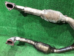 三元催化器 SUBARU LEGACY LANCASTER OEM 44101AE040 44101AE050 BHE BEE 2002 EZ30