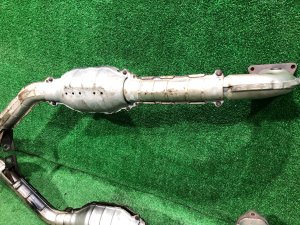三元催化器 SUBARU LEGACY LANCASTER OEM 44101AE040 44101AE050 BHE BEE 2002 EZ30