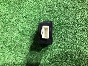 大灯高度调节开关 SUBARU LEGACY LANCASTER OEM 83011AE010 BHE BH9 BH5 BE5 BE9 BEE 2002 EZ30