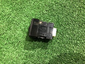 大灯高度调节开关 SUBARU LEGACY LANCASTER OEM 83011AE010 BHE BH9 BH5 BE5 BE9 BEE 2002 EZ30