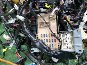 线束 VDC SUBARU LEGACY LANCASTER OEM 81401AE785, 81200AE760, 81501AE740 BHE BEE 2002 EZ30
