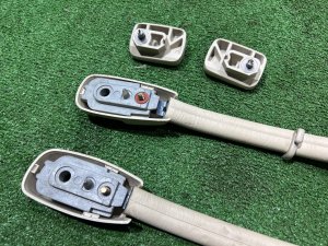 มือจับเพดาน Крепления сетки SUBARU LEGACY LANCASTER OEM 92041AE020GF 92043AE000GF 92045AE000GF 92045AE010GF BHE BH9 BH5 2002 SILVER/GREY 1U2