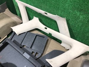 Boot trim SUBARU LEGACY LANCASTER OEM 94047AE020AD 94047AE030AD 95066AE030GG 95066AE020GG BHE BH9 2002 SILVER/GREY 1U2