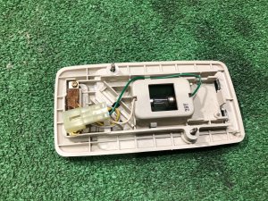 ไฟเพดานกลาง SUBARU LEGACY LANCASTER OEM 84601AE000GF BHE BH9 2002 EZ30