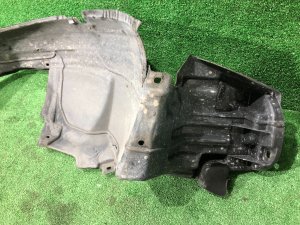 右フロントインナーフェンダー SUBARU LEGACY LANCASTER OEM 59110AE020 BHE BH9 2002 SILVER/GREY 1U2
