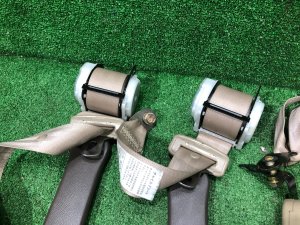 Cintos de segurança traseiros SUBARU LEGACY LANCASTER OEM 64660AE000ML 64660AE010ML BHE BH9 2002 SILVER/GREY 1U2