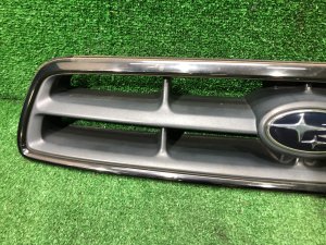 Radiator grille SUBARU LEGACY LANCASTER OEM 91121AE260 BHE BH9 2002 SILVER/GREY 1U2