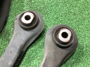 后摆臂 SUBARU LEGACY LANCASTER OEM 20250AE010 20250AE000 20250AE020 20250AE040 BHE BH9 2002 EZ30