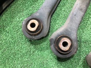 后摆臂 SUBARU LEGACY LANCASTER OEM 20250AE010 20250AE000 20250AE020 20250AE040 BHE BH9 2002 EZ30