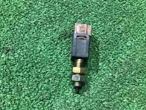 Interruptor do pedal do travão SUBARU LEGACY OEM 83311AA011 BH5 2000 EJ206 AT