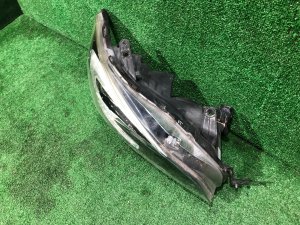 Фара правая SUBARU WRX STI OEM 84002VA000, 84002VA002 VAB VAG VA 2015